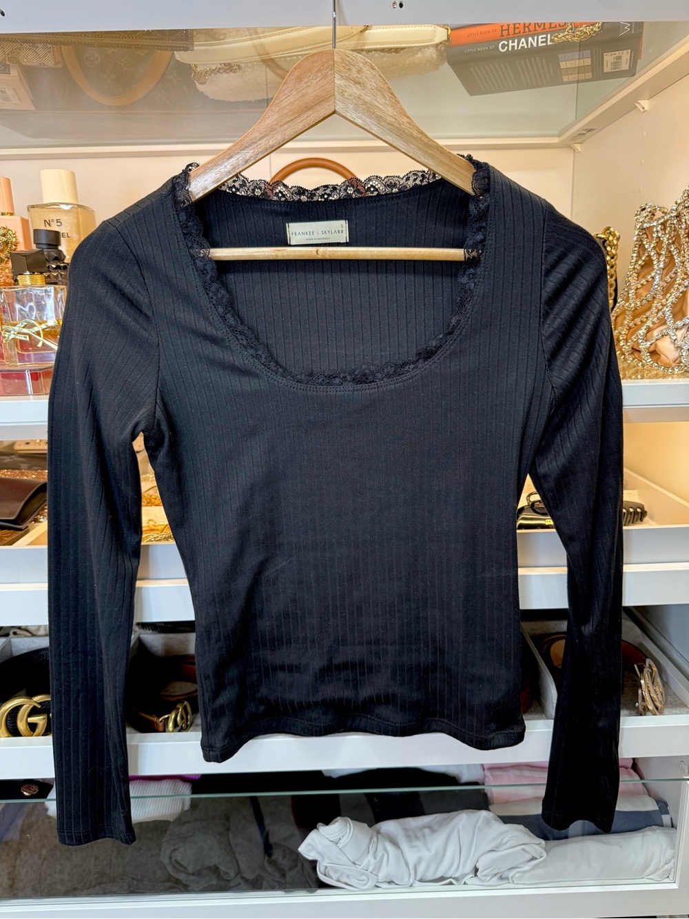 Frankee & Skylarr Black Ribbed Lace-Trim Scoopneck Top